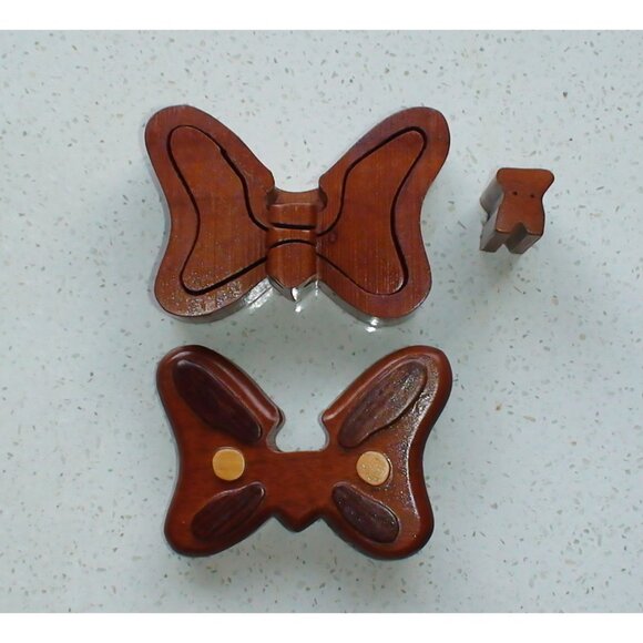 Butterfly Puzzle Box with Hidden Compartment - Picture 9 of 10